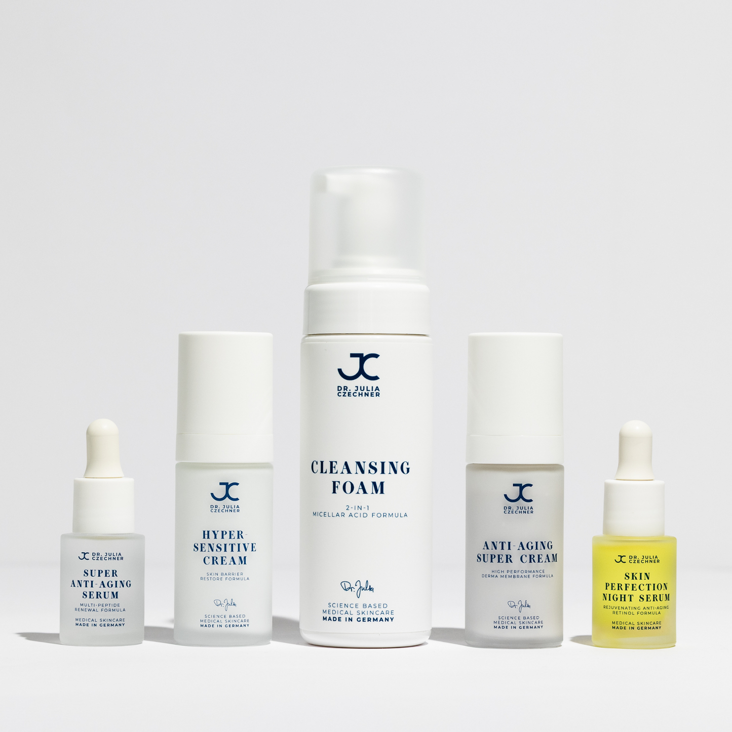 Dr. Julia’s Full Routine Bundle mit Super Anti-Aging Serum, Hypersensitive Cream, Cleansing Foam, Anti-Aging Super Cream und Skin Perfection Night Serum