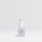 Super Anti-Aging Serum von Dr. Julia Czechner, Pipettenflasche vor hellem Hintergrund